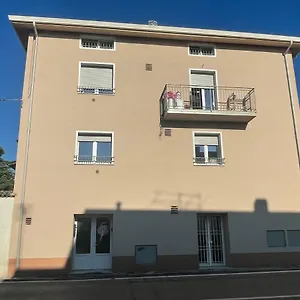 https://casa-lakim.it-lombardy.com